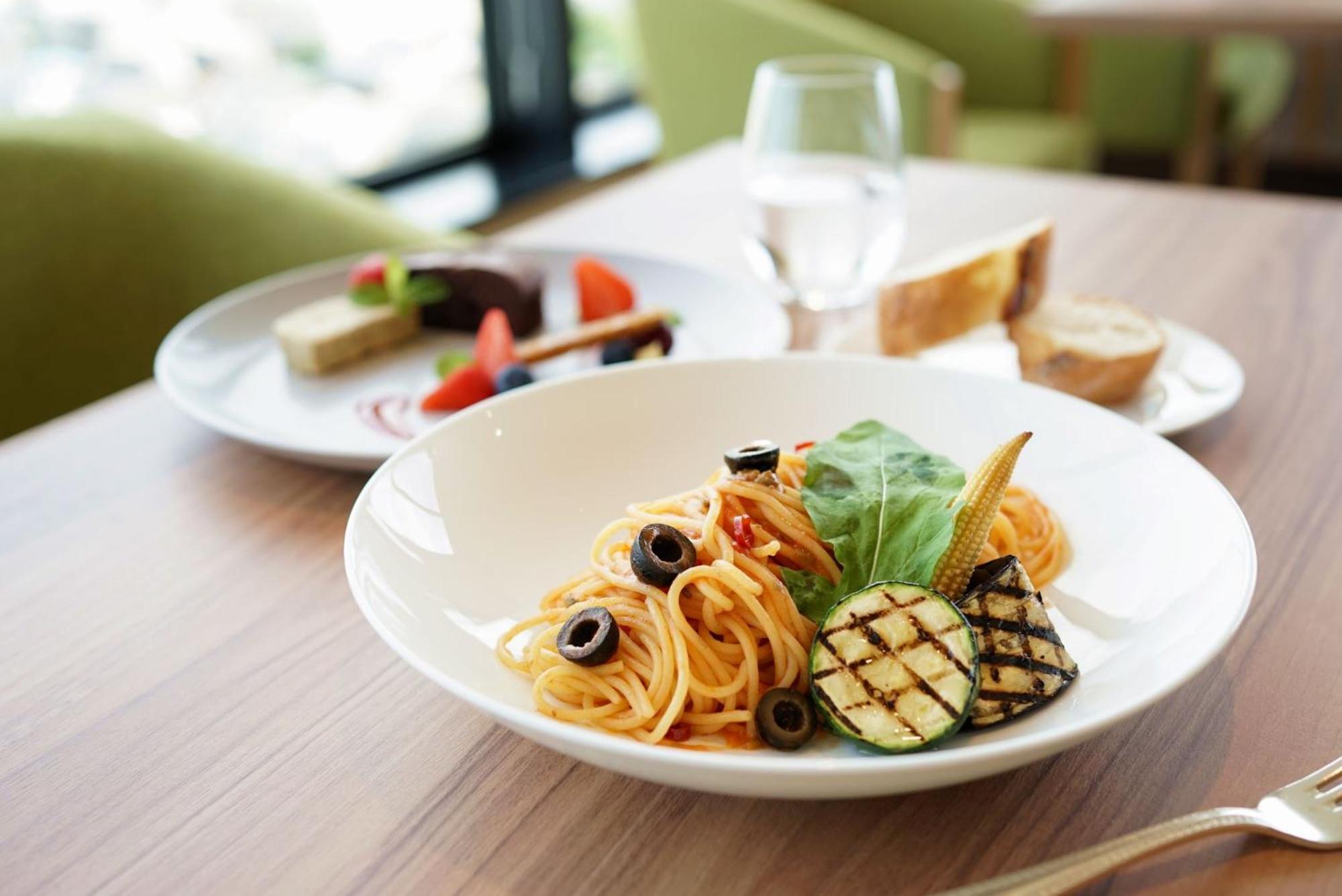 Hotel Marroad Tsukuba Цутиура Экстерьер фото